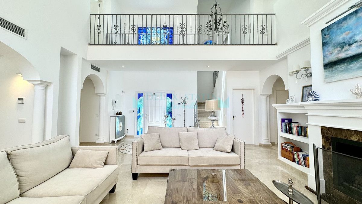 Villa for rent in Elviria, Marbella East