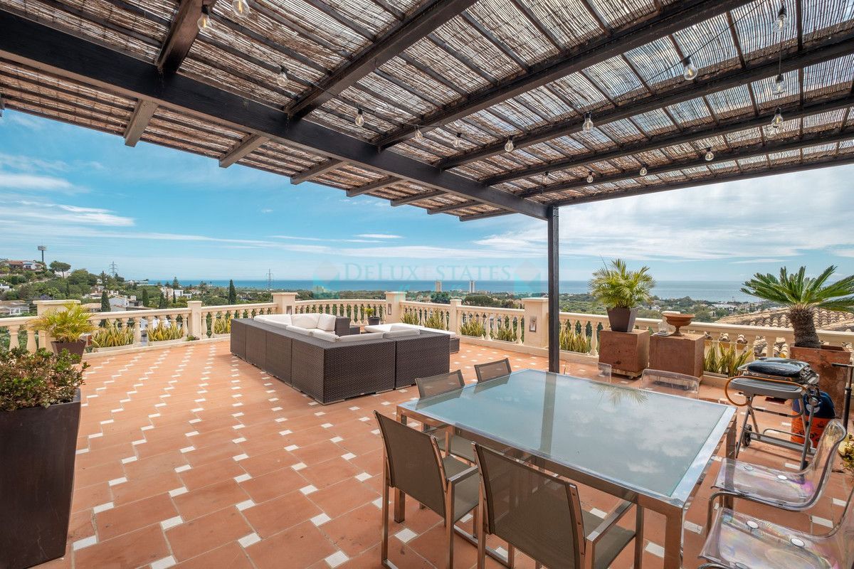 Villa Pareada en alquiler en Elviria, Marbella Este