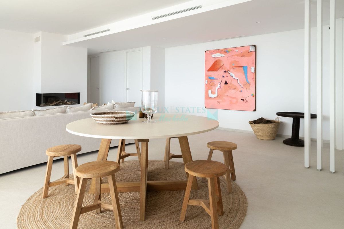 Ground Floor Apartment for sale in Benahavis