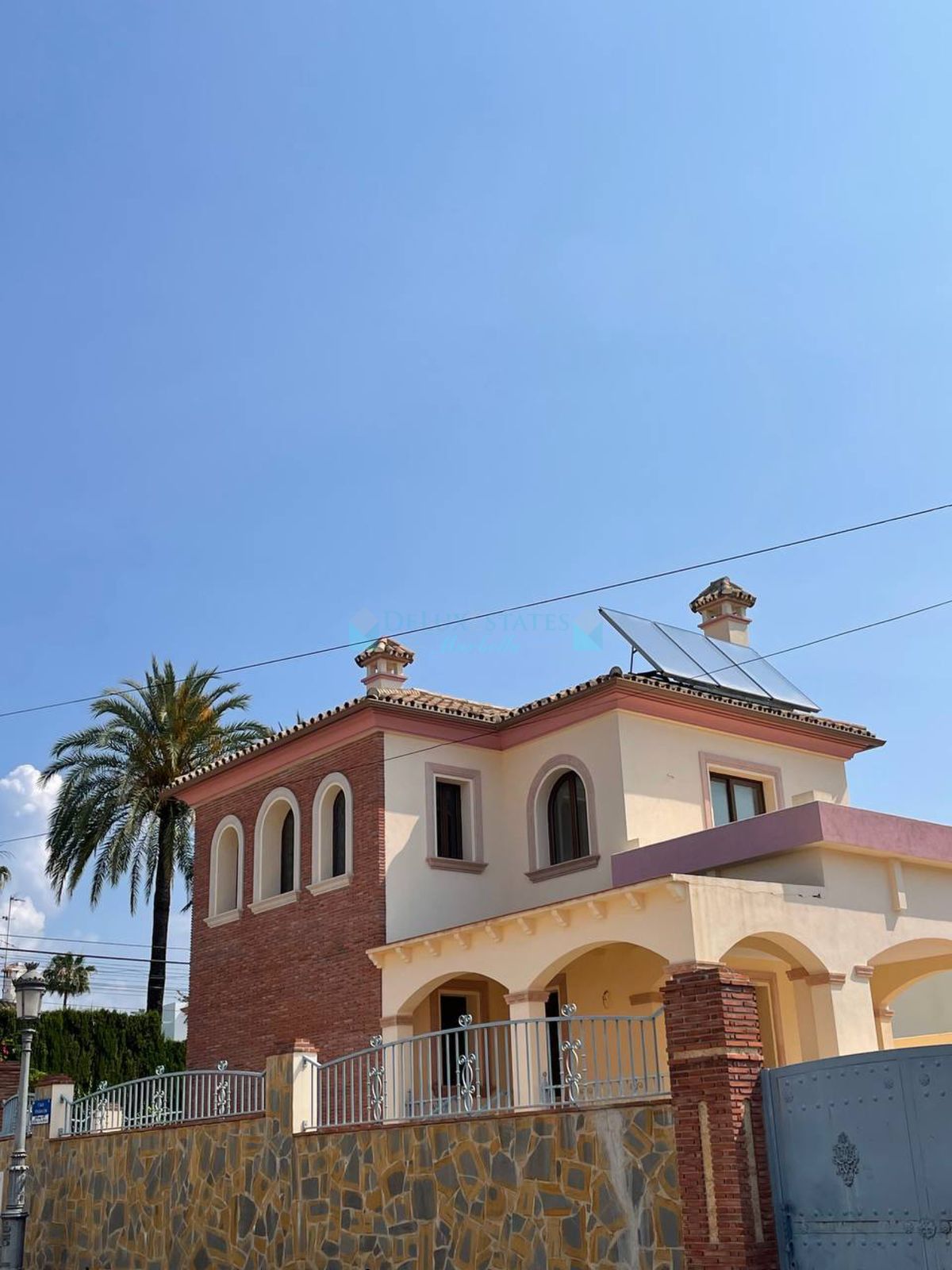 Villa for sale in San Pedro de Alcantara