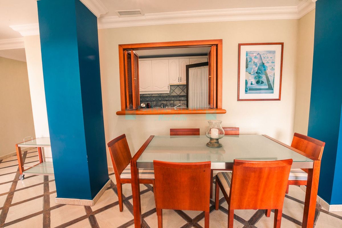 Apartment for rent in Estepona