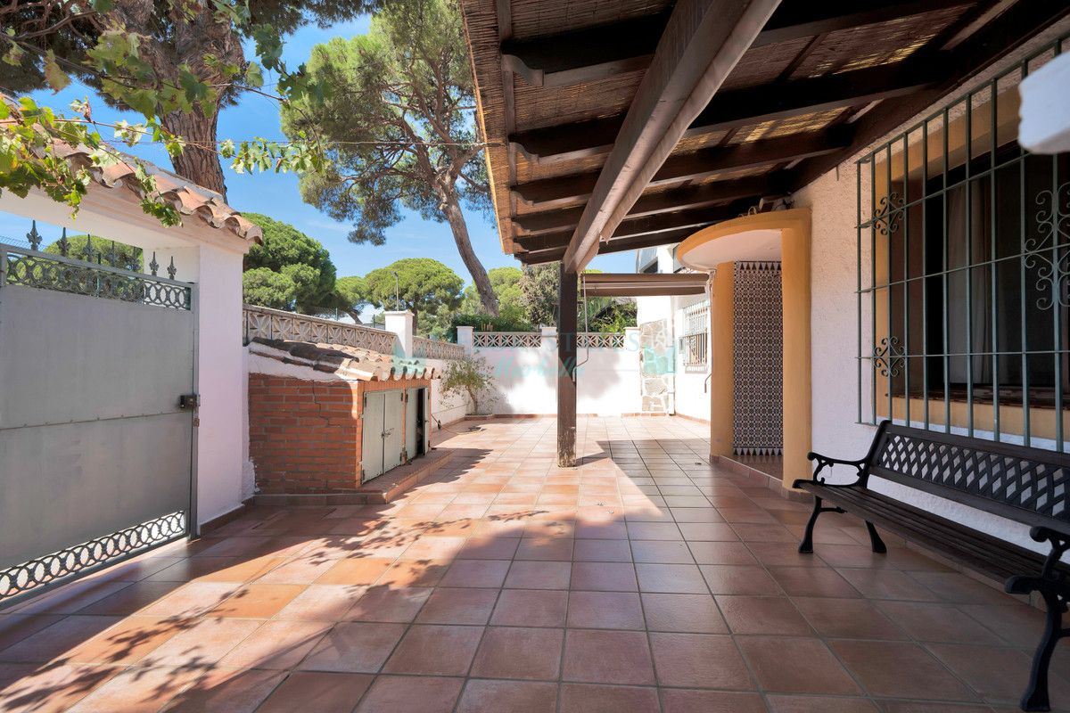 Villa for sale in Marbella