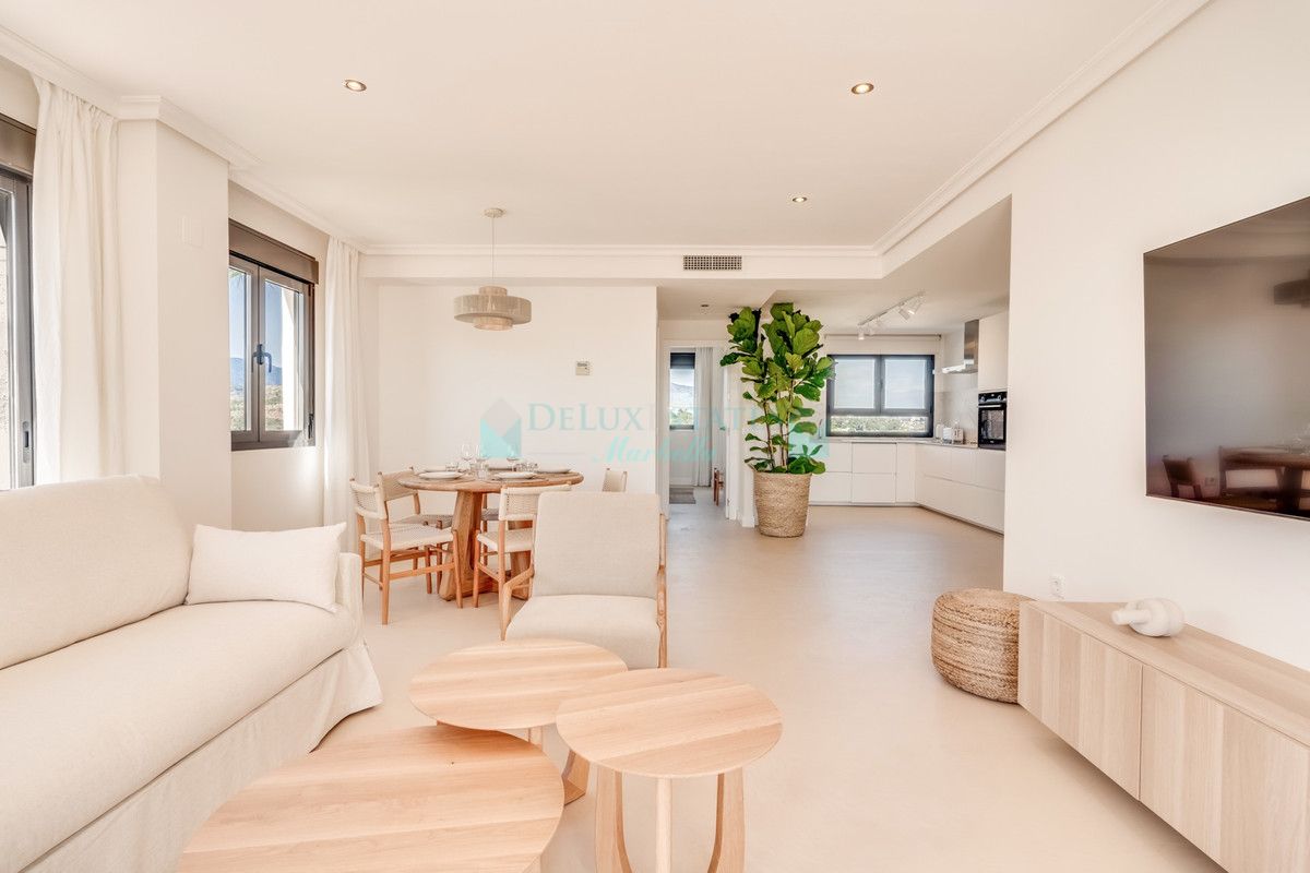 Apartment for sale in Estepona