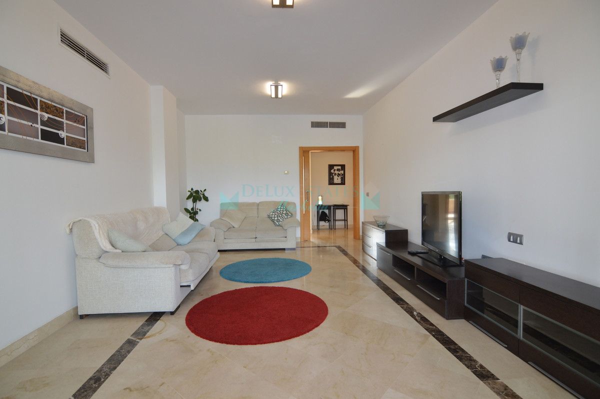 Apartment for sale in Estepona