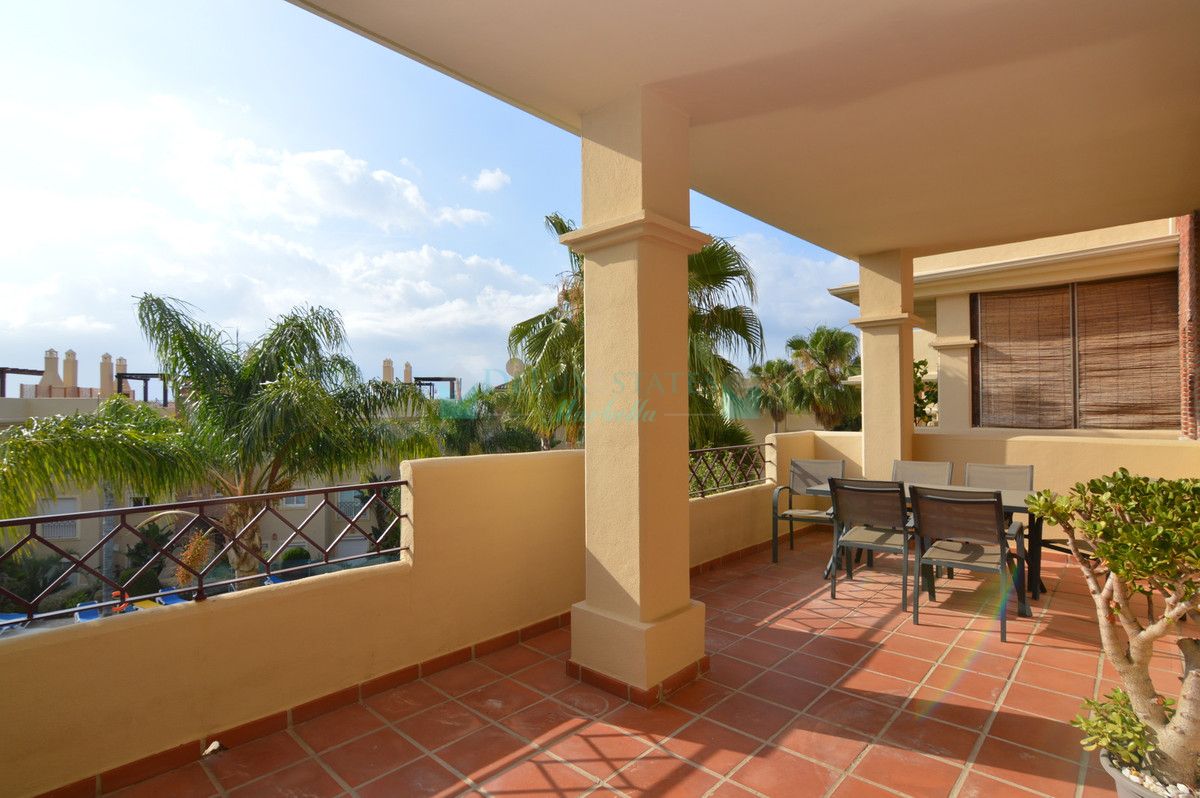 Apartment for sale in Estepona