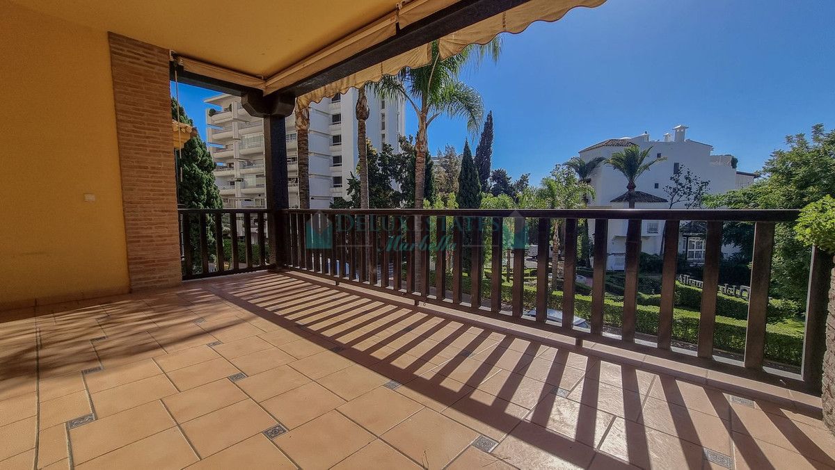 Apartamento en alquiler en Marbella