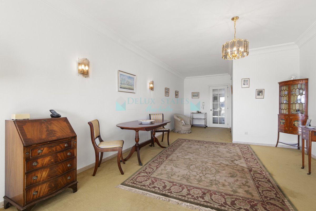 Apartment for sale in Guadalmina Alta, San Pedro de Alcantara