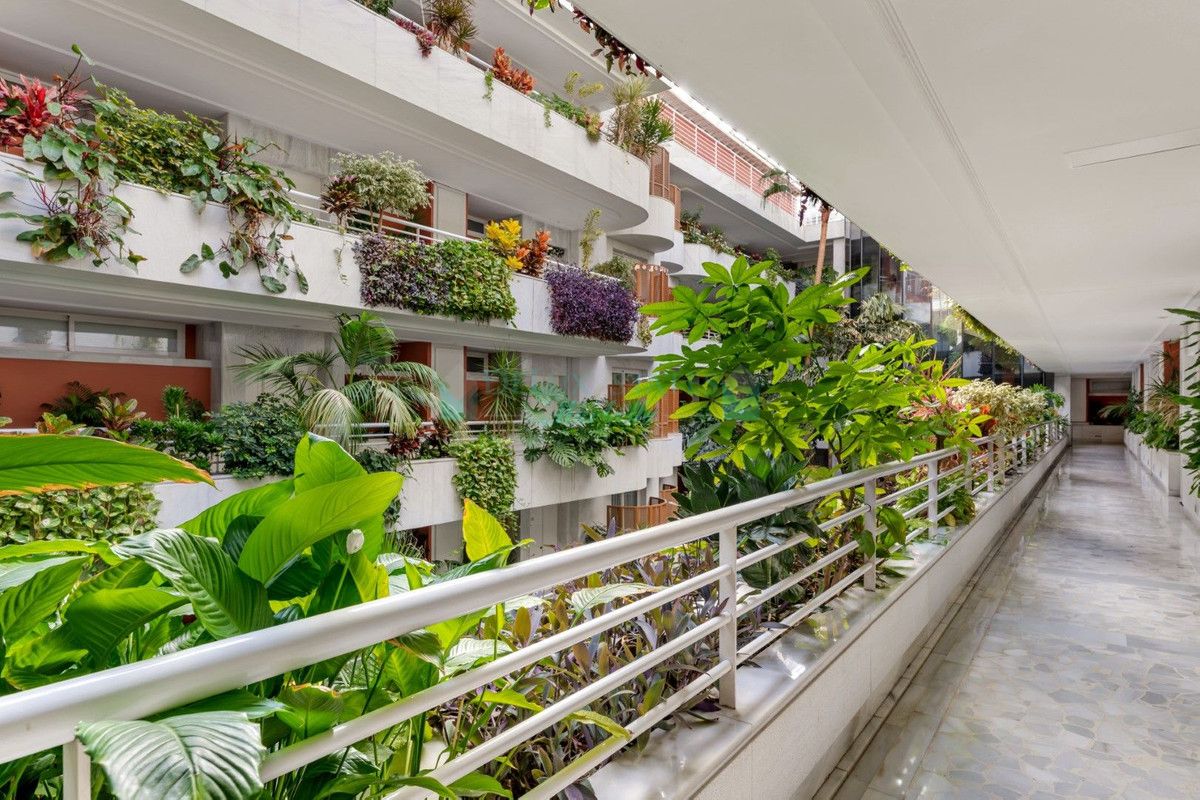 Apartment for sale in Marbella