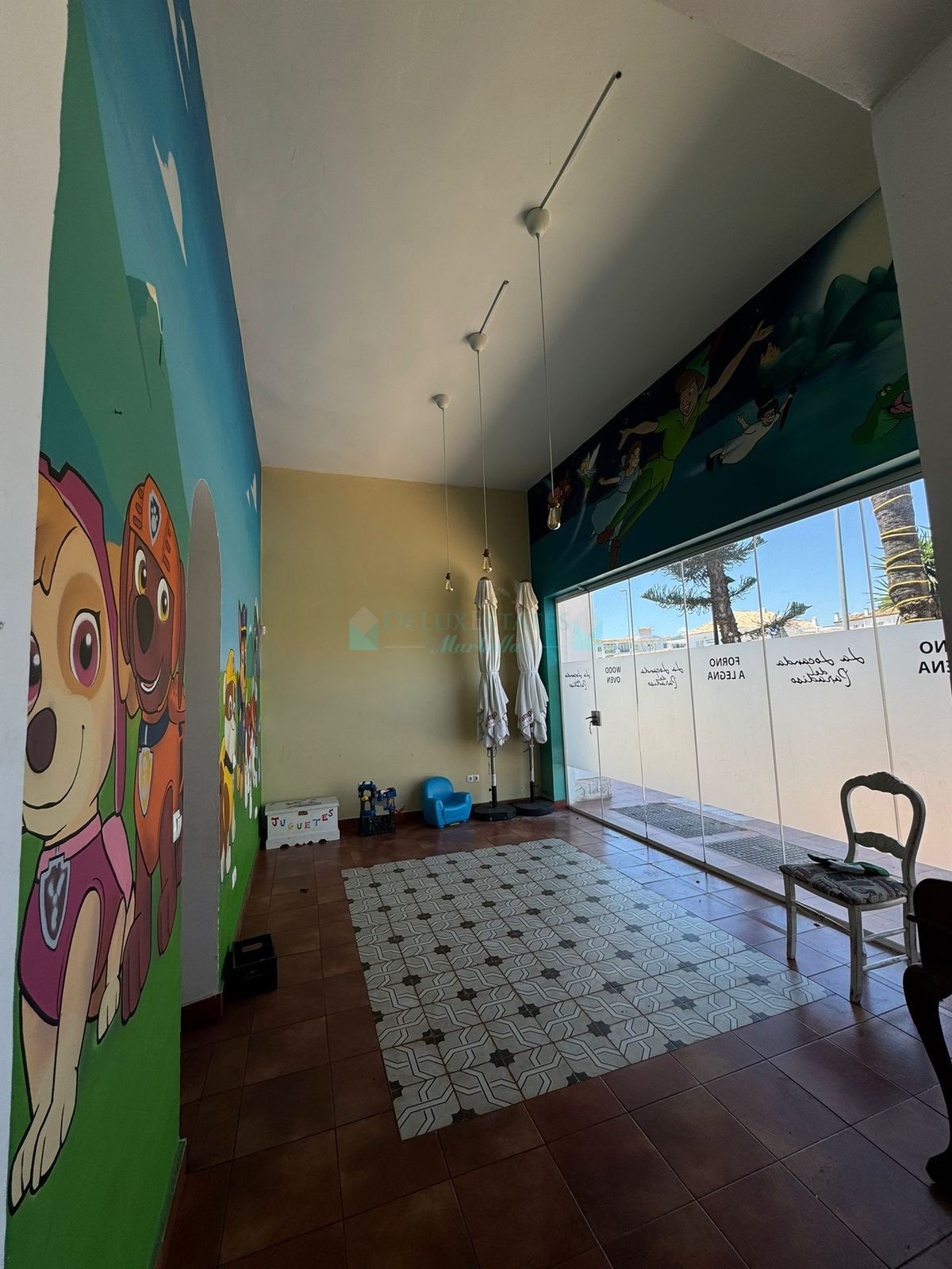 Restaurant for sale in Estepona
