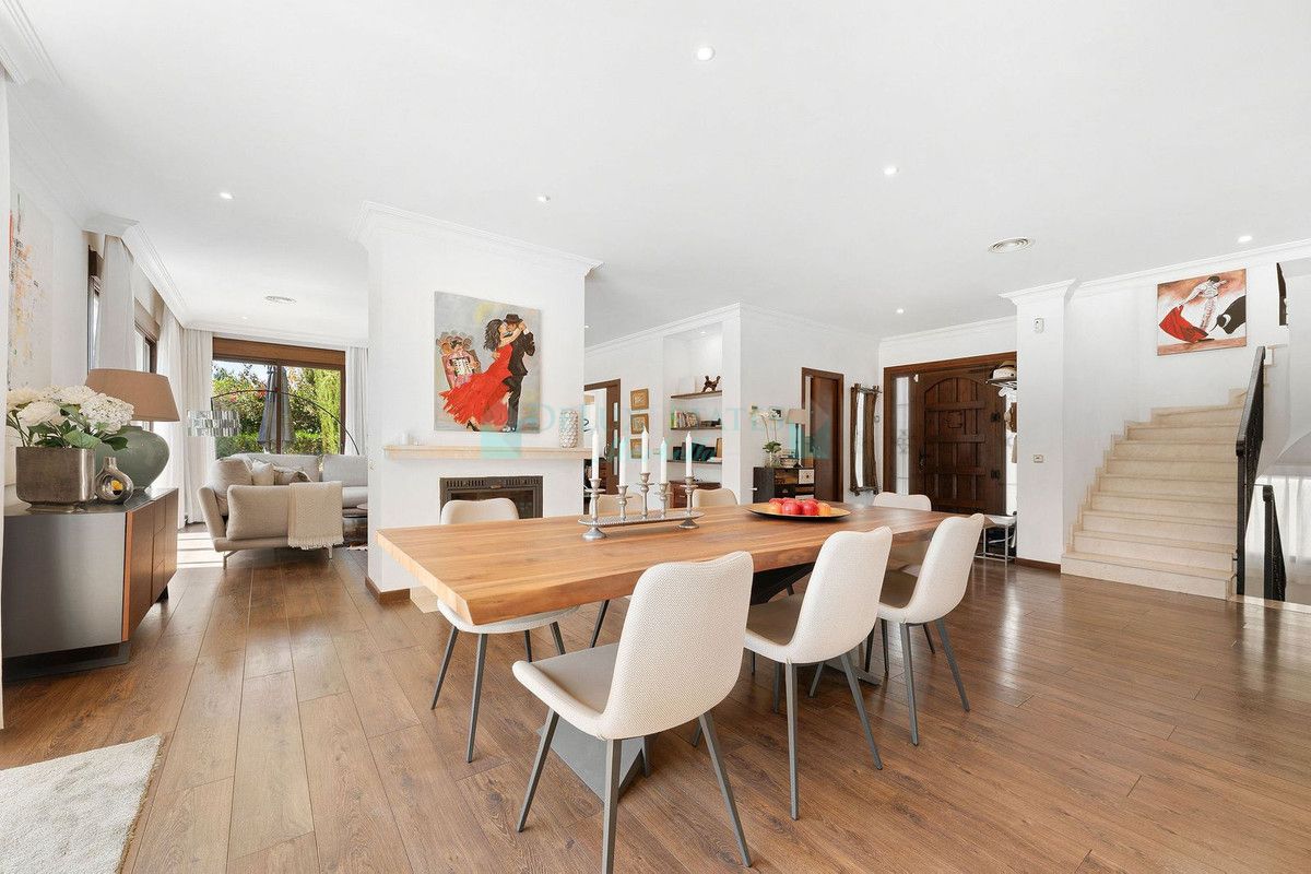 Villa for sale in San Pedro de Alcantara