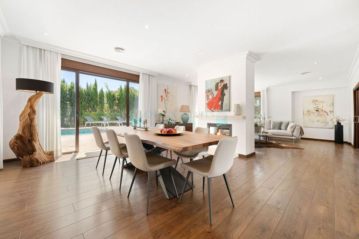 Villa for sale in San Pedro de Alcantara