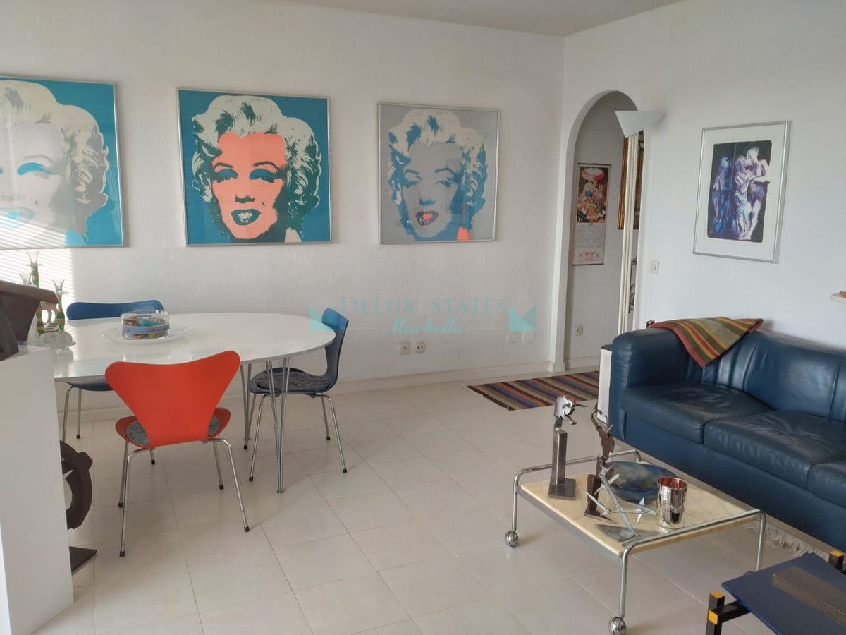 Apartamento en venta en Nueva Andalucia