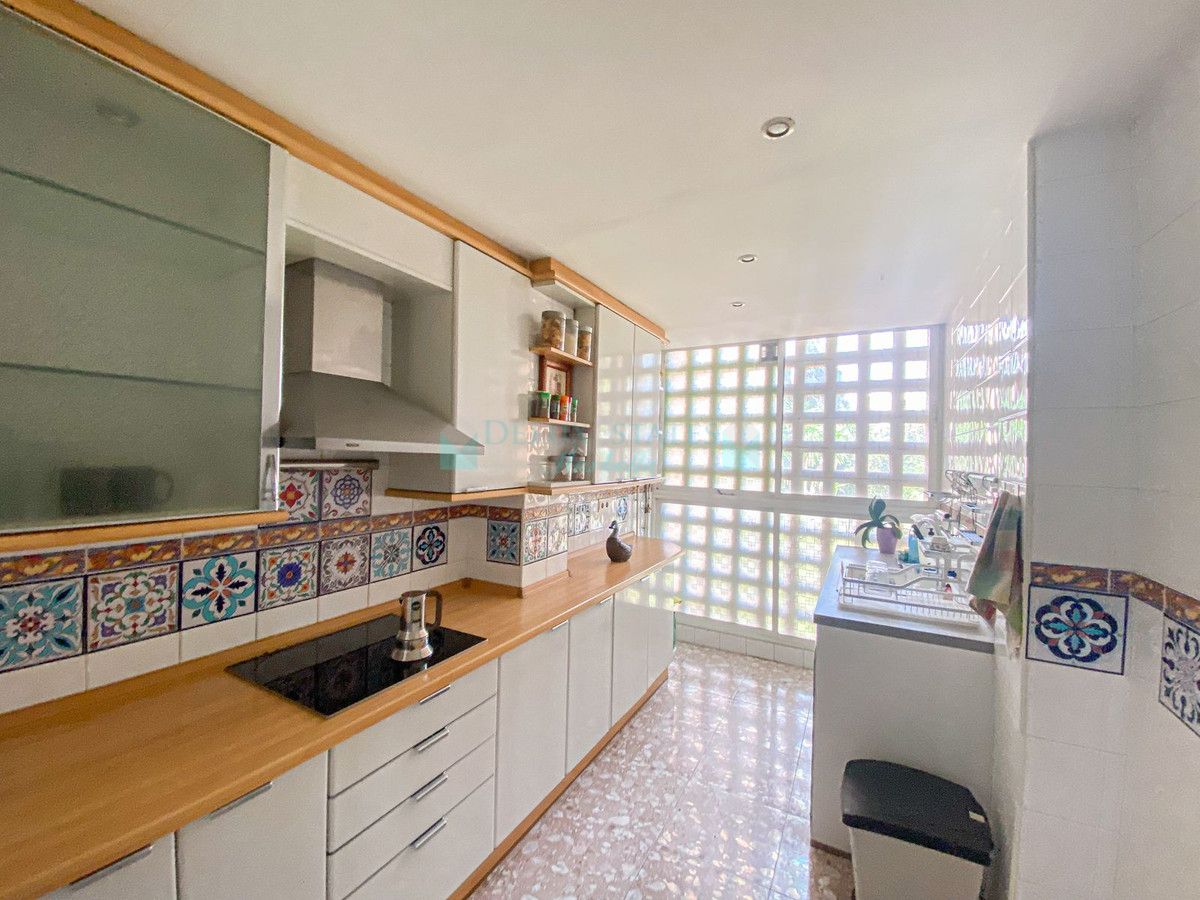 Apartment for sale in Nueva Andalucia