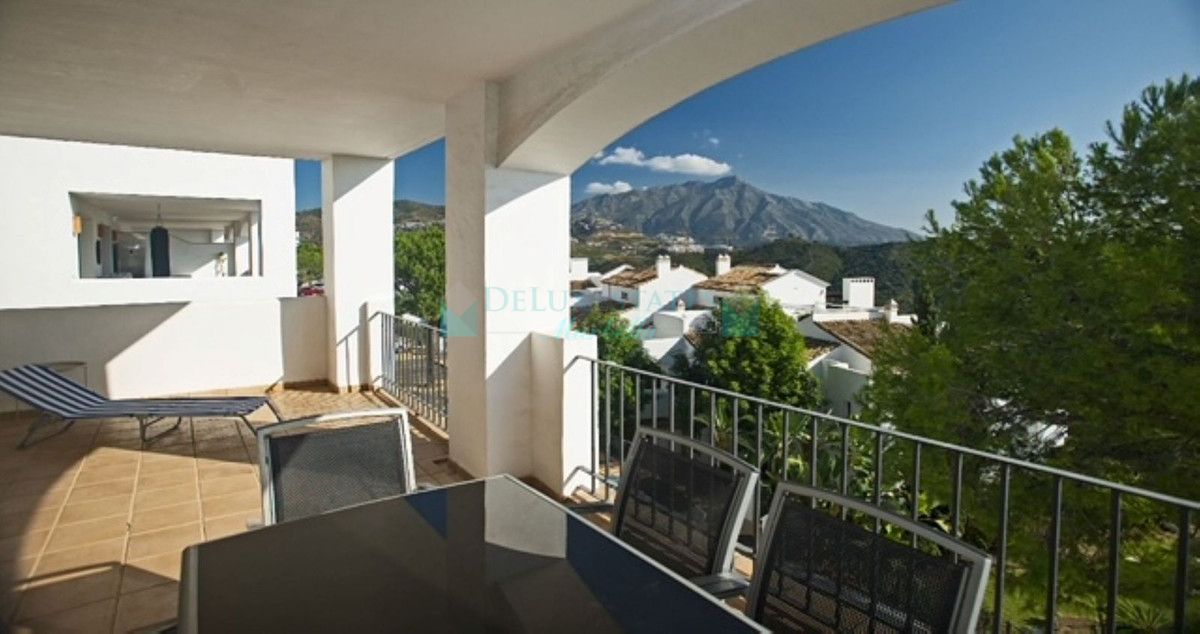 Apartment for sale in La Quinta, Benahavis