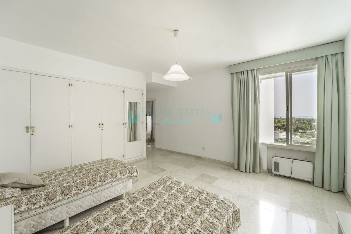 Apartment for sale in Guadalmina Alta, San Pedro de Alcantara