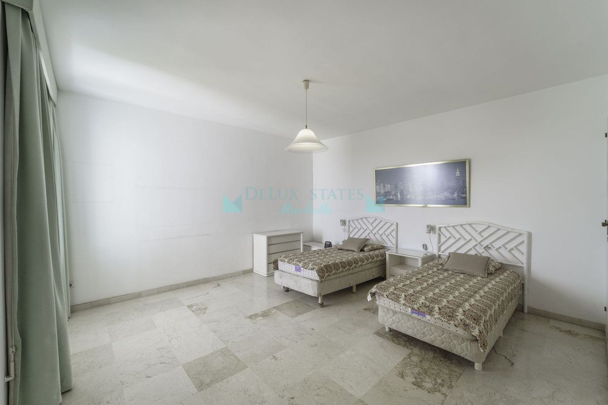 Apartment for sale in Guadalmina Alta, San Pedro de Alcantara