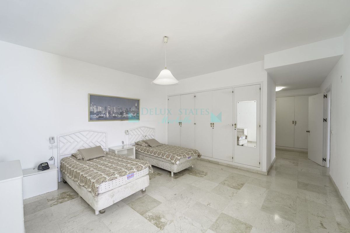 Apartment for sale in Guadalmina Alta, San Pedro de Alcantara