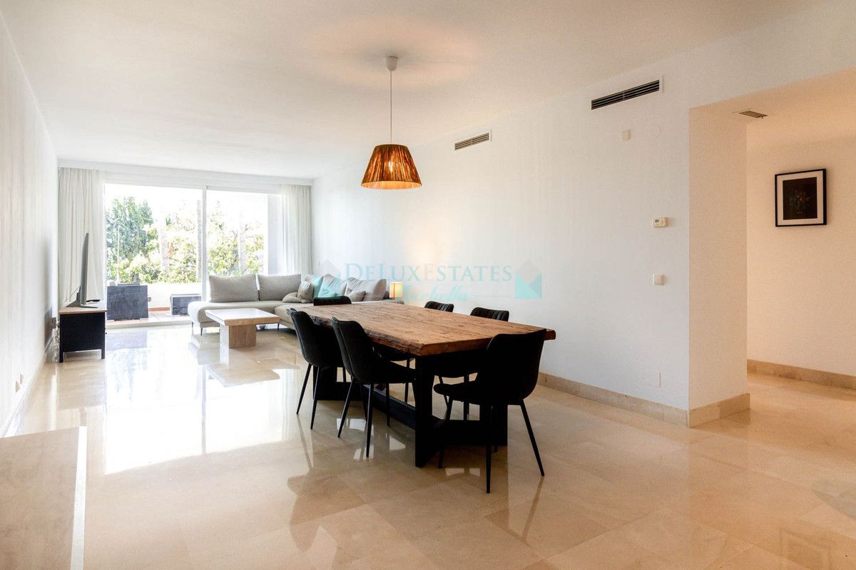 Apartamento Planta Baja en venta en Nueva Andalucia