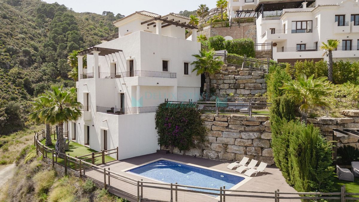 Villa en venta en Benahavis