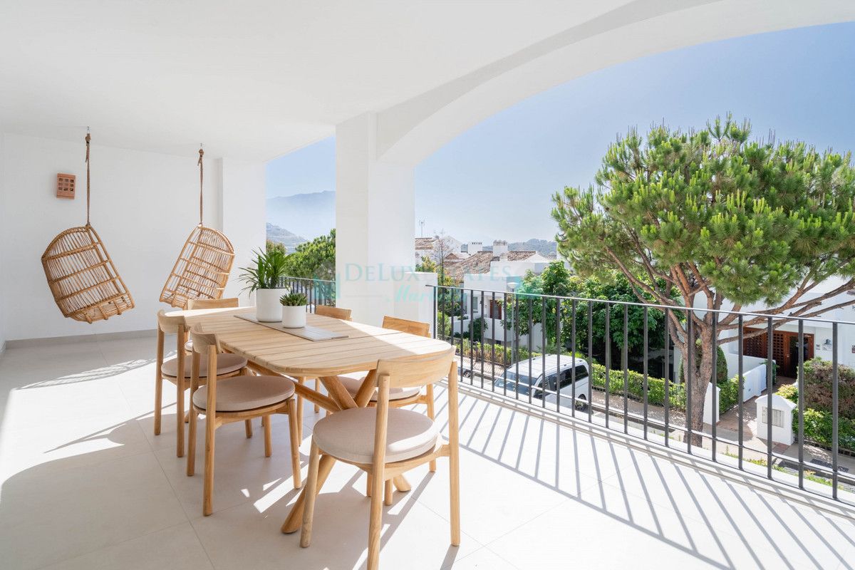 Apartamento en venta en La Quinta, Benahavis