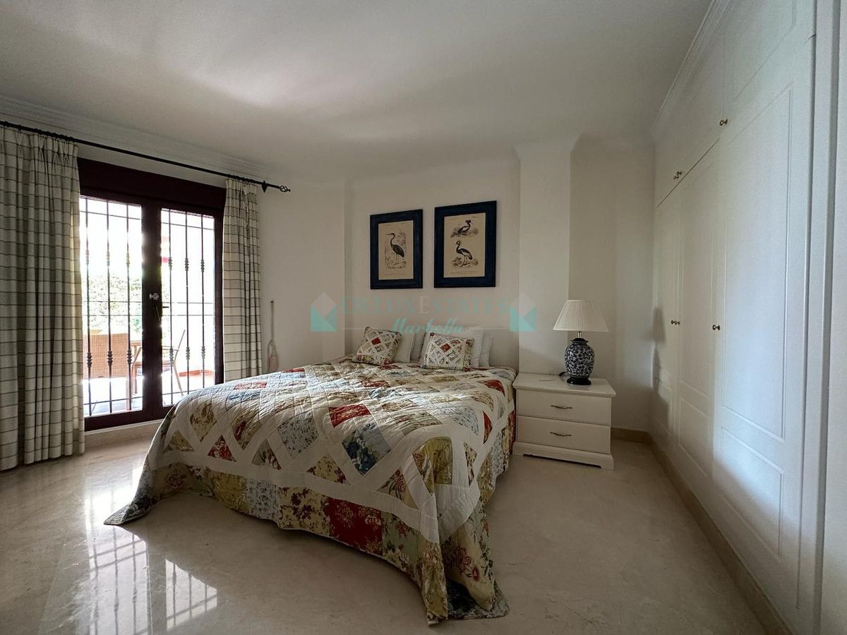 Apartamento Planta Baja en alquiler en San Pedro de Alcantara