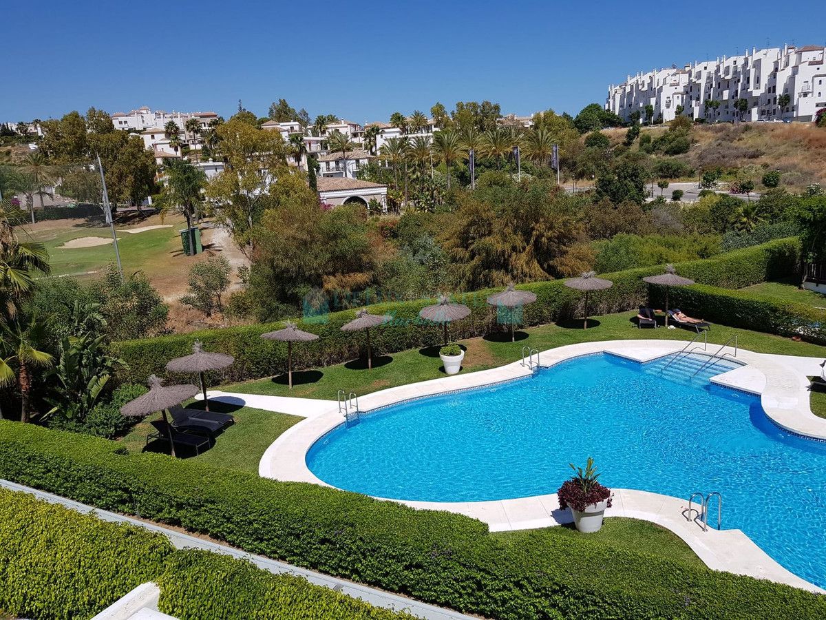 Apartment for sale in Estepona