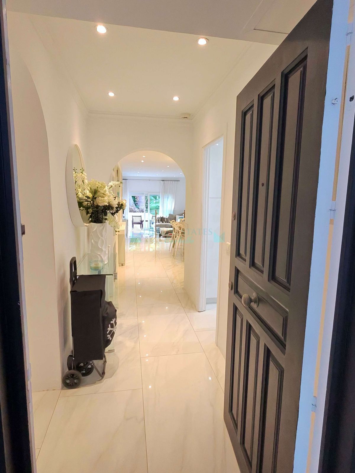 Ground Floor Apartment for sale in Marbella - Puerto Banus