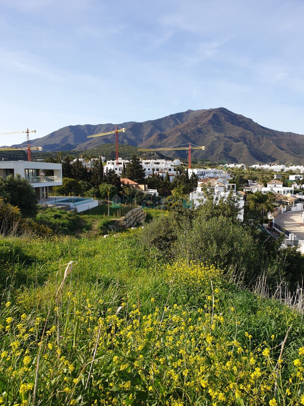 Parcela Residencial en venta en Valle Romano, Estepona