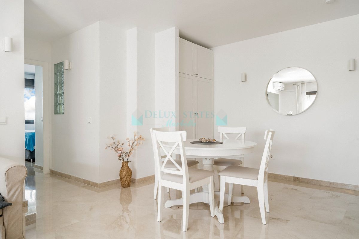 Apartment for sale in Nueva Andalucia