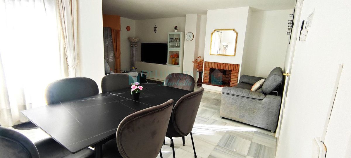 Apartamento en venta en Nueva Andalucia