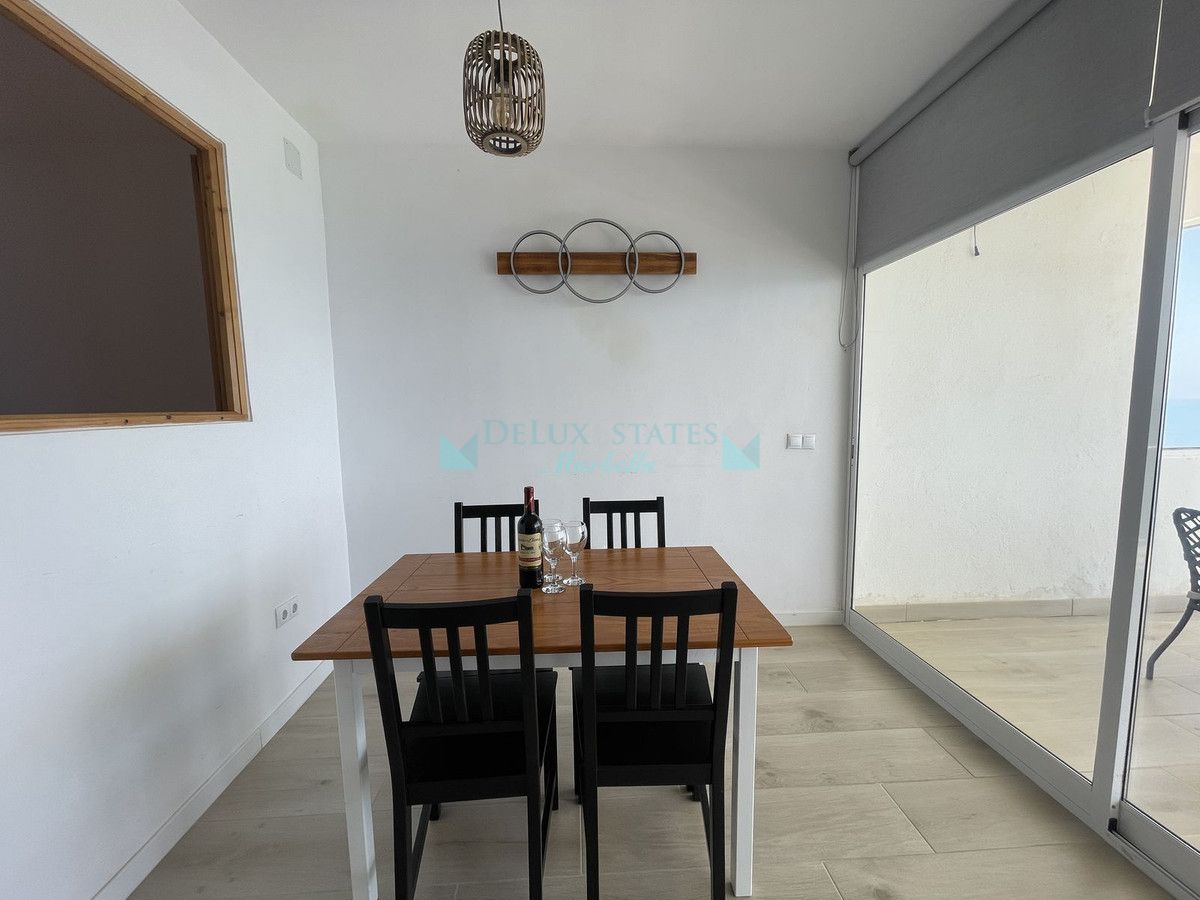 Apartamento en venta en Estepona