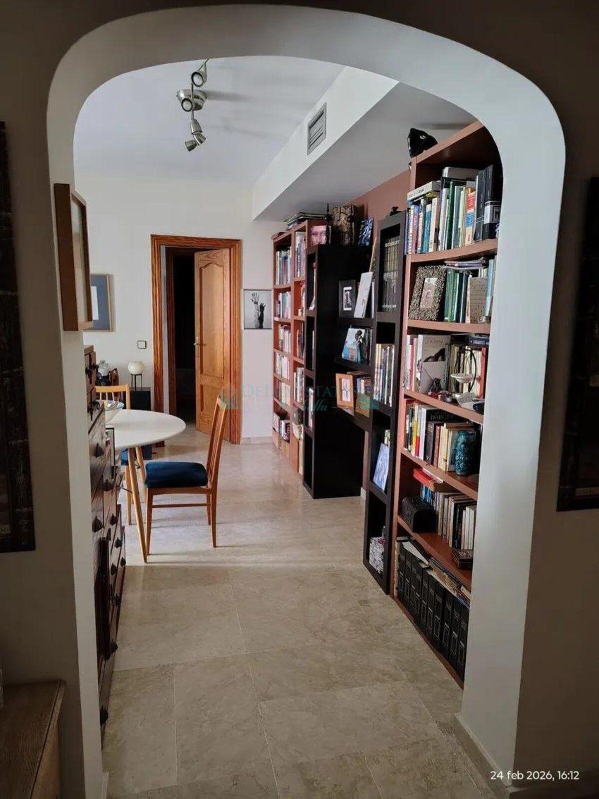 Apartment for sale in Estepona