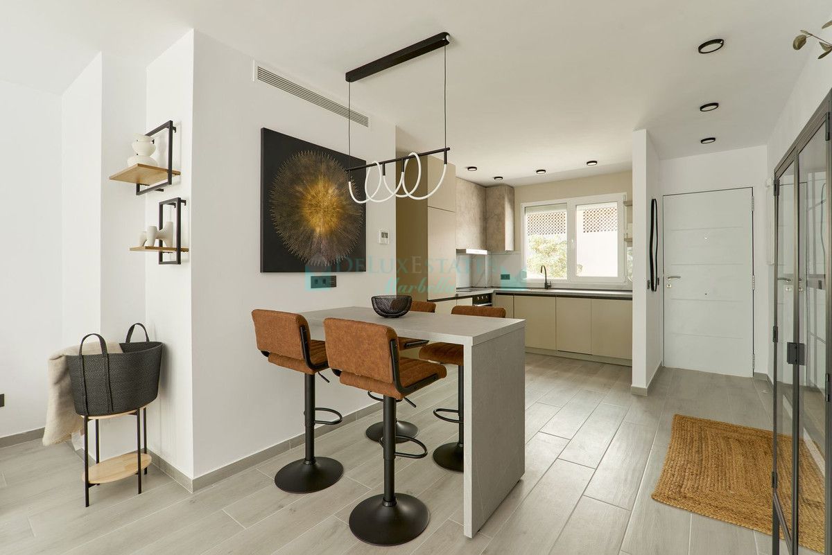 Apartamento en venta en Nueva Andalucia