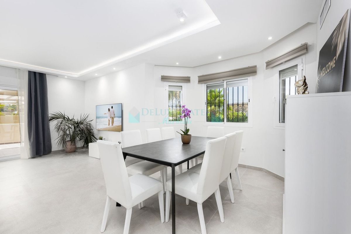 Town House for rent in New Golden Mile, Estepona