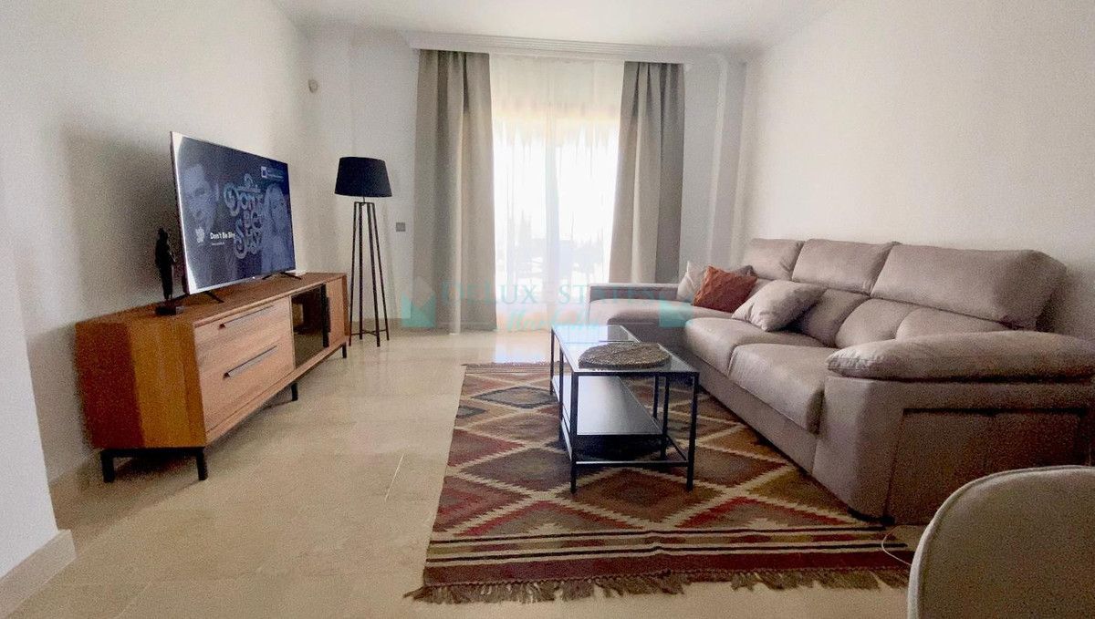 Apartamento Planta Baja en alquiler en Benahavis