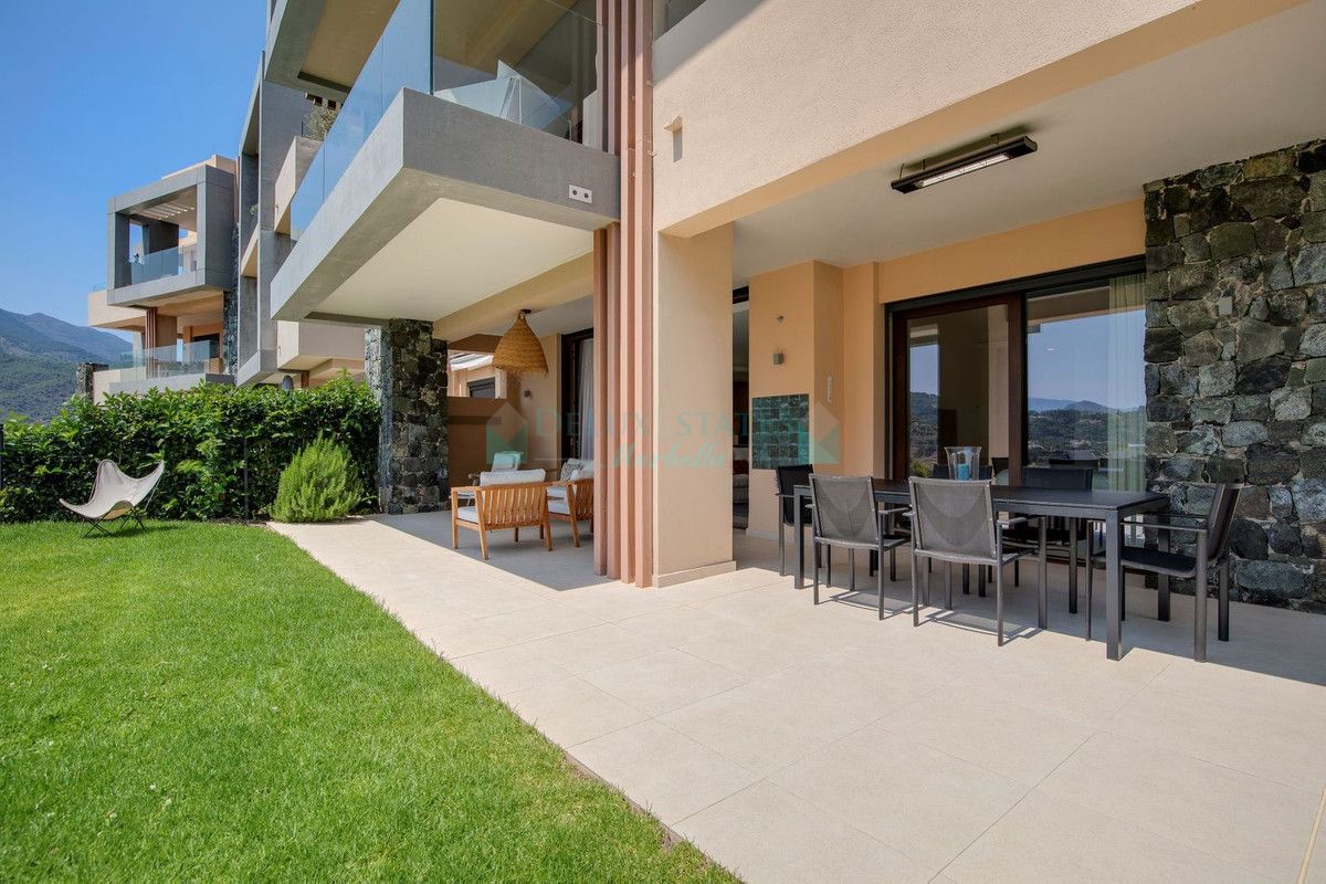 Ground Floor Apartment for sale in Benahavis