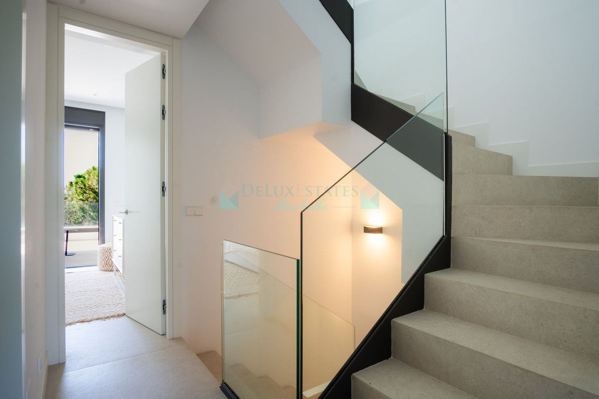 Town House for rent in Elviria, Marbella East