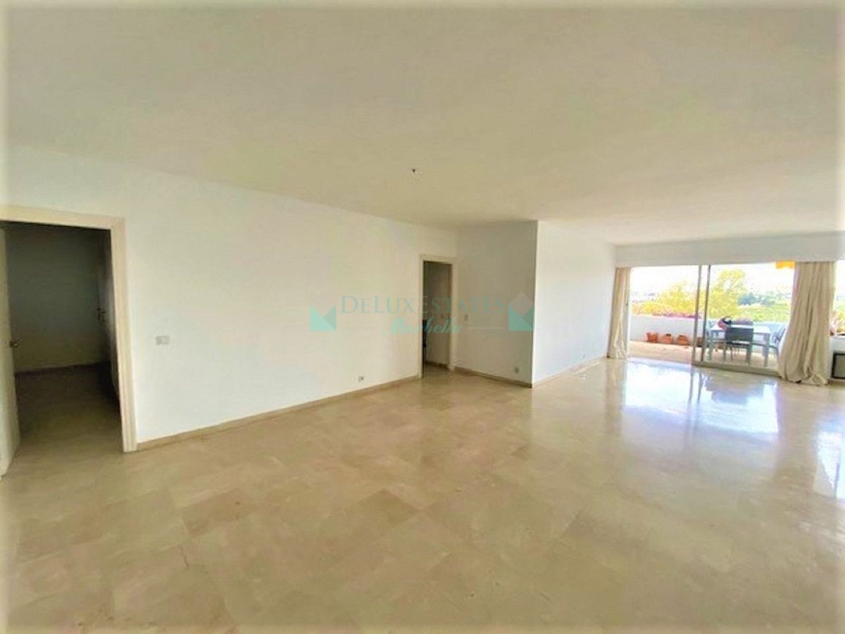 Apartamento en venta en Guadalmina Alta, San Pedro de Alcantara