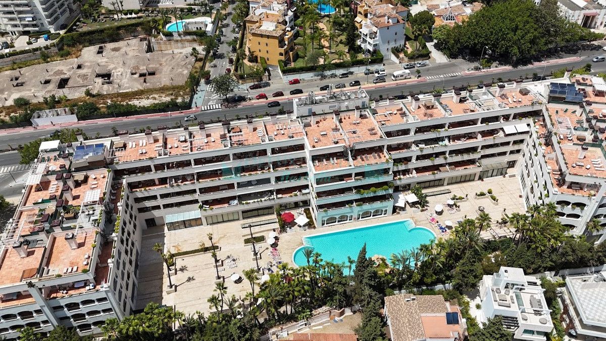 Apartment for sale in Marbella Golden Mile