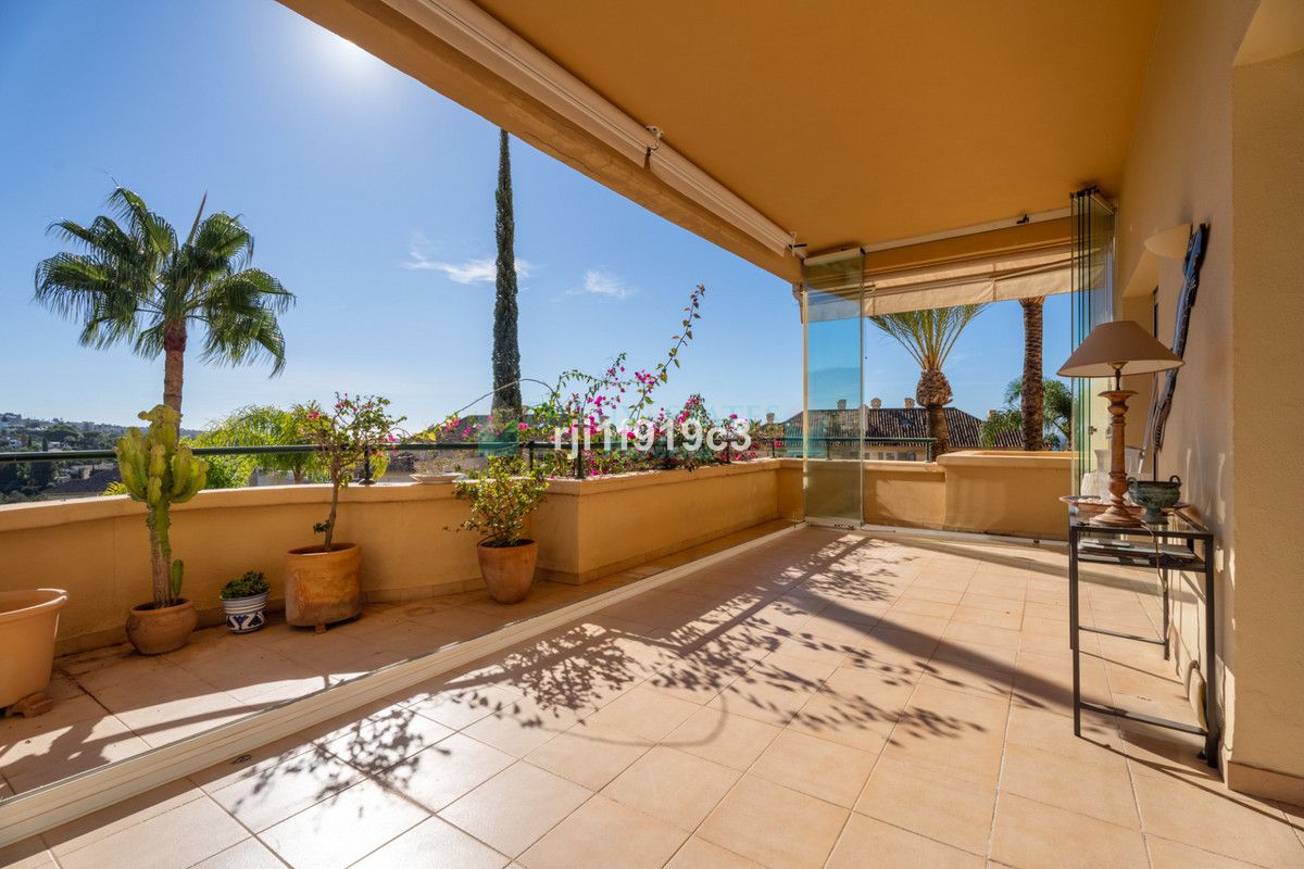 Ground Floor Apartment for sale in Elviria, Marbella East