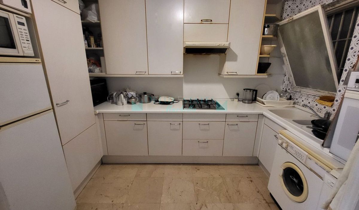 Ground Floor Apartment for sale in Guadalmina Alta, San Pedro de Alcantara