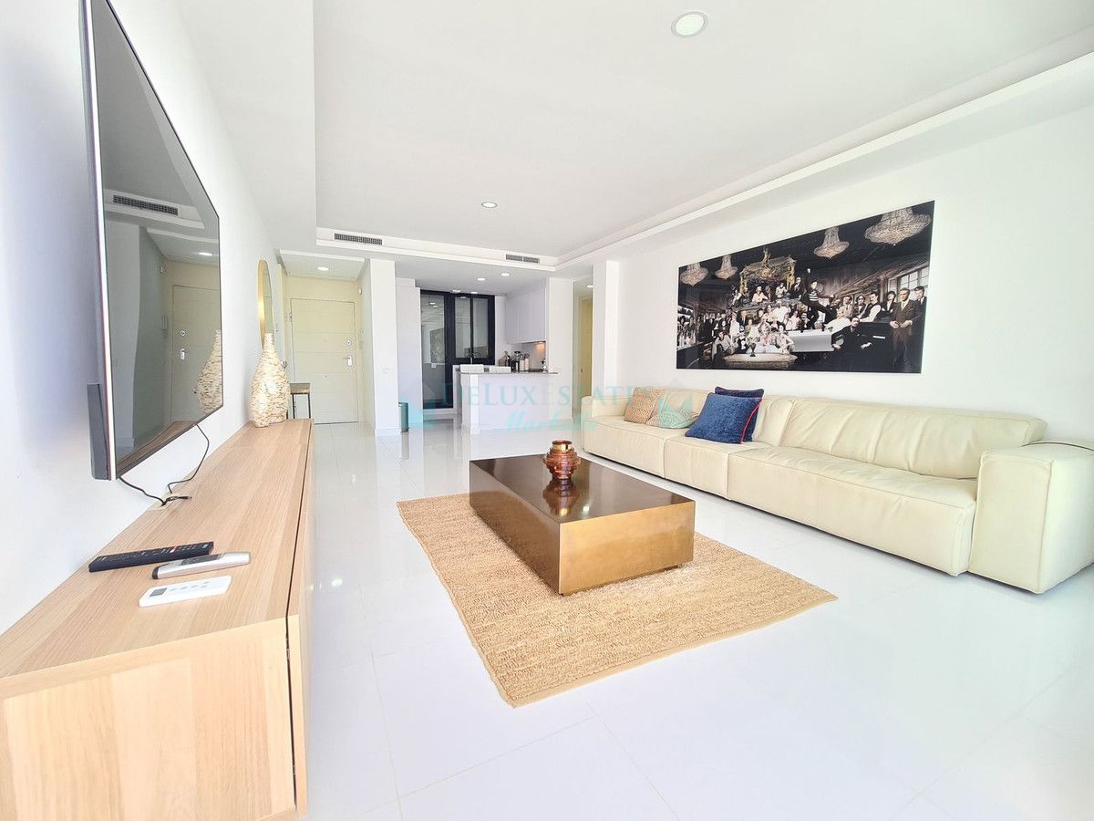 Penthouse for rent in Benahavis