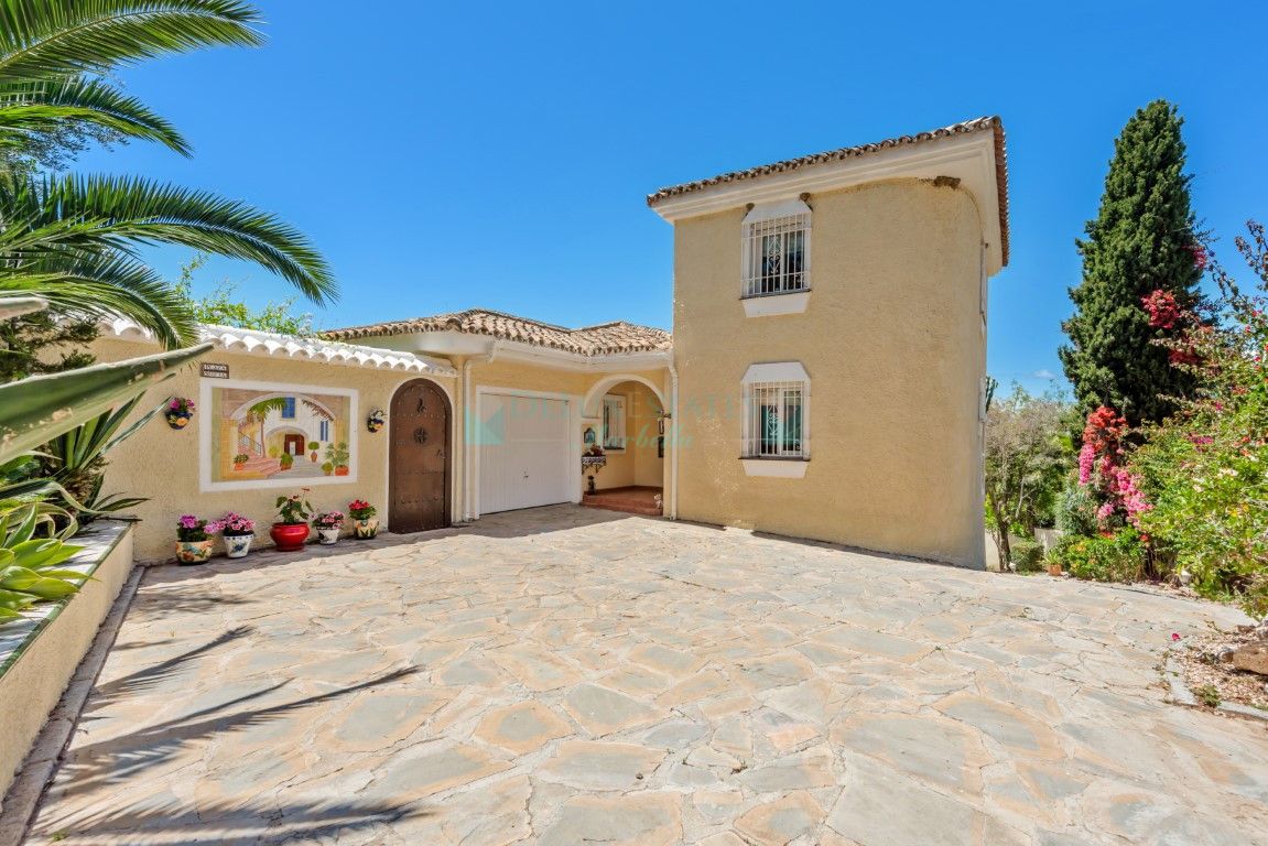 Villa for sale in Marbella