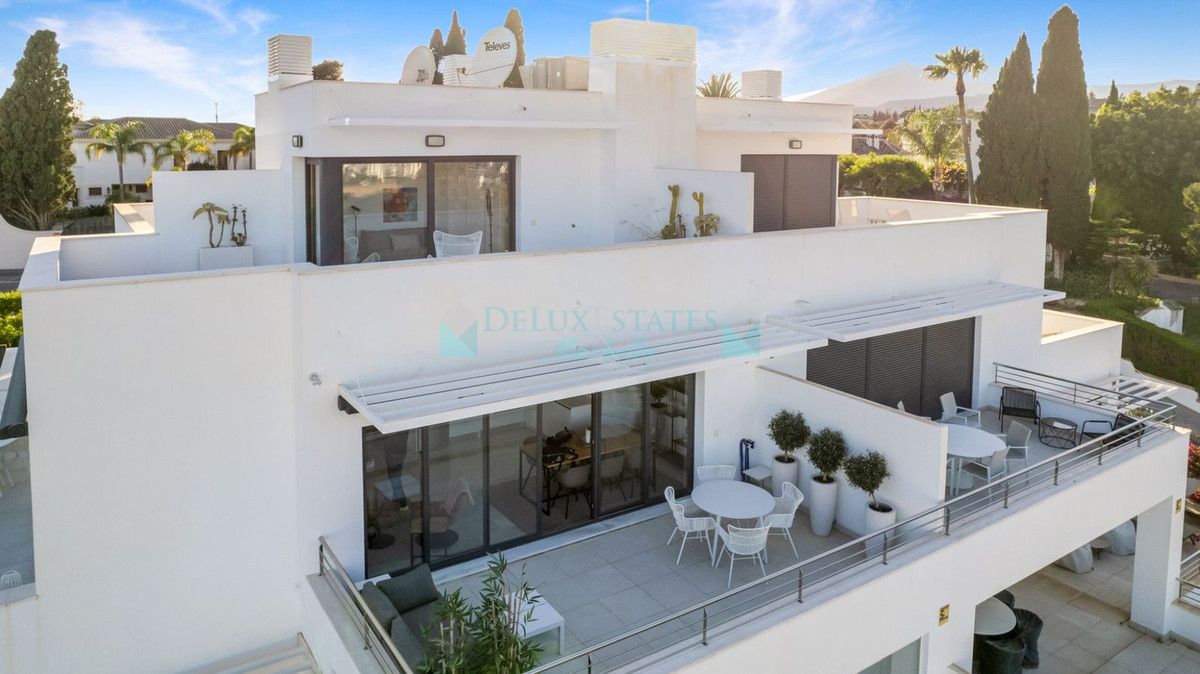 Penthouse for rent in Marbella Golden Mile