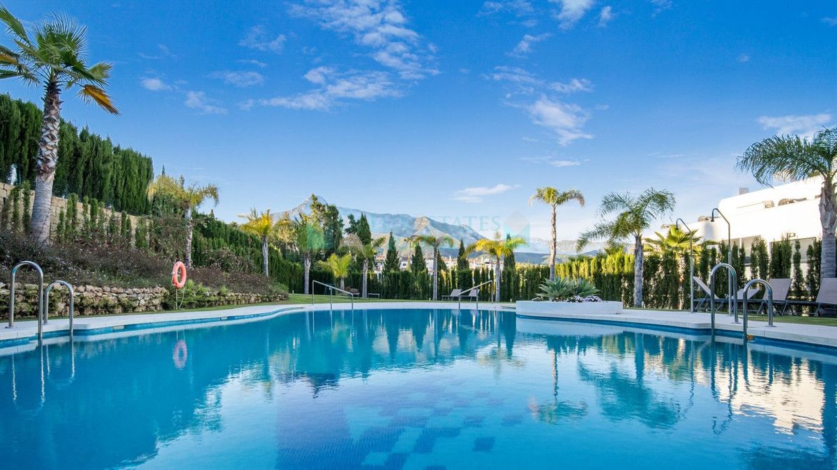 Penthouse for rent in Marbella Golden Mile