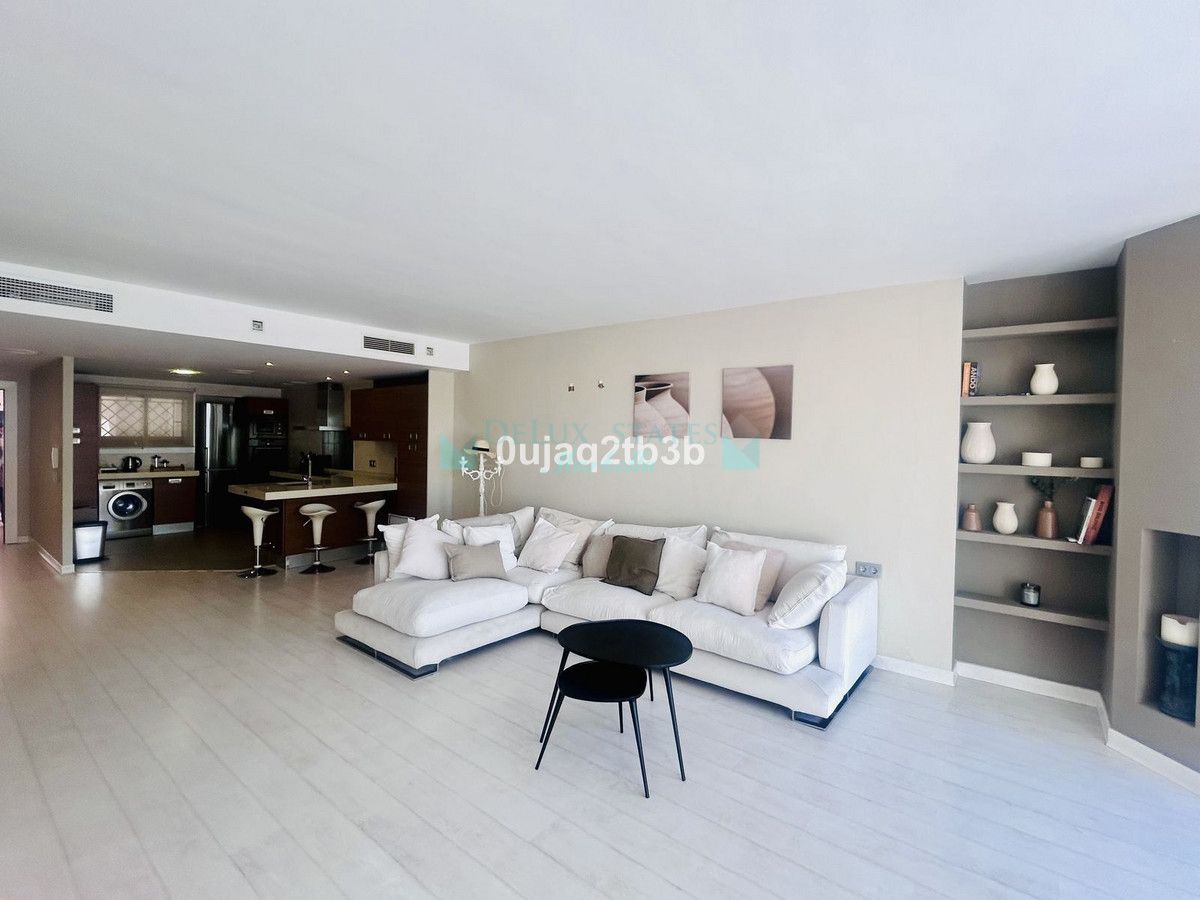 Apartment for sale in Marbella - Puerto Banus