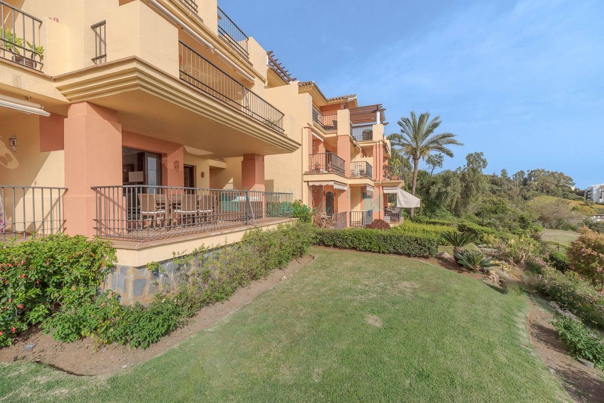 Ground Floor Apartment for rent in Los Arqueros, Benahavis