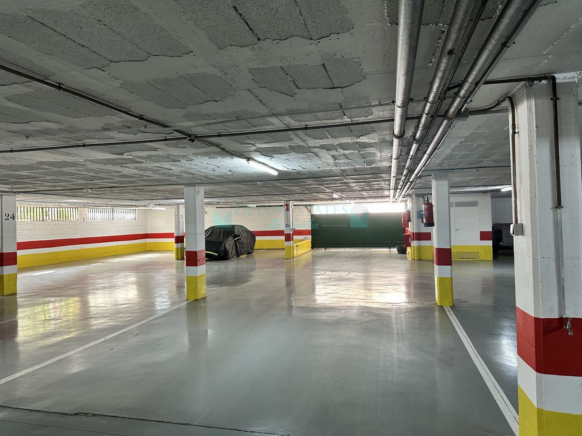 Parking for sale in Nueva Andalucia