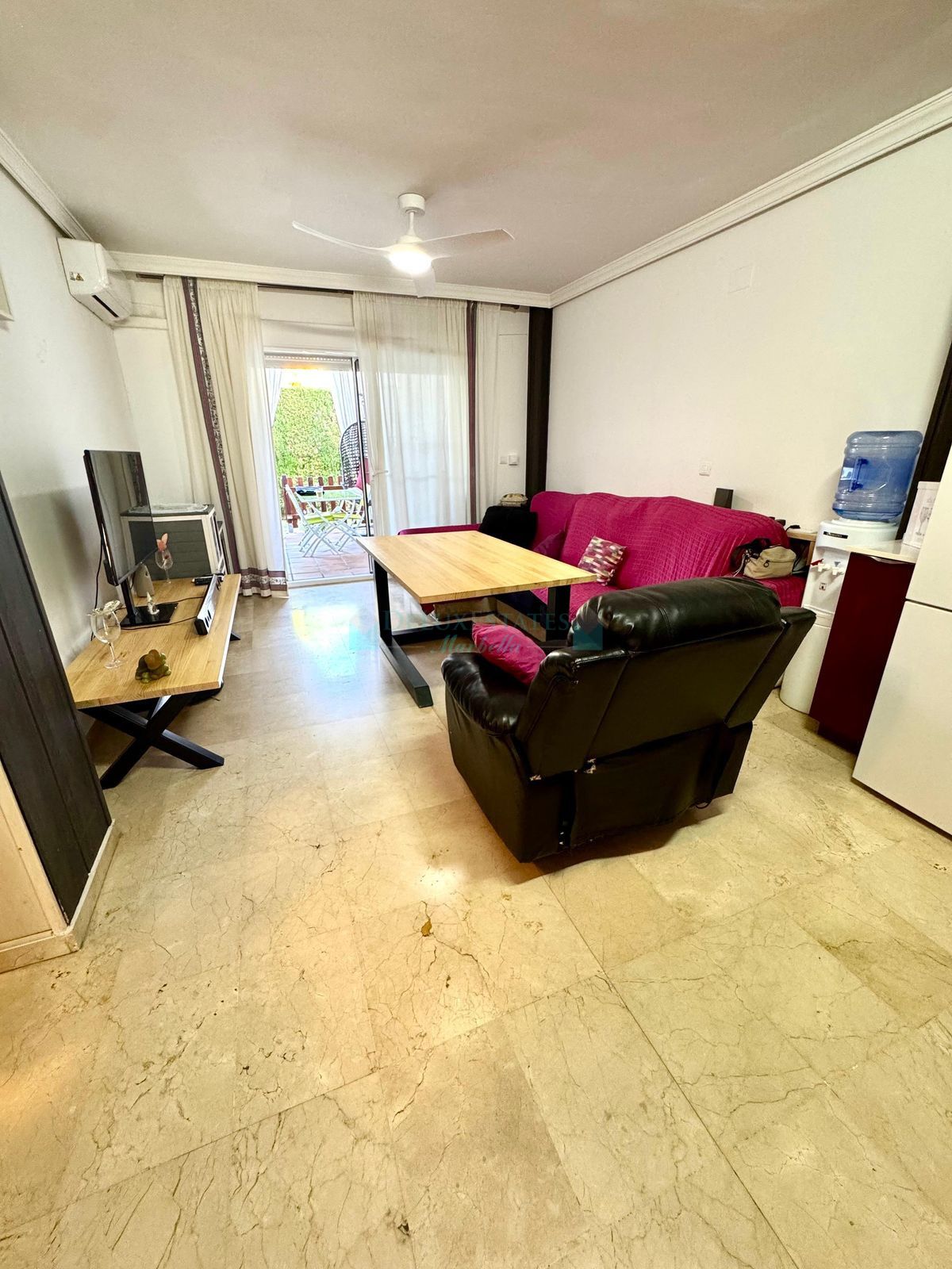 Ground Floor Apartment for sale in El Paraiso, Estepona