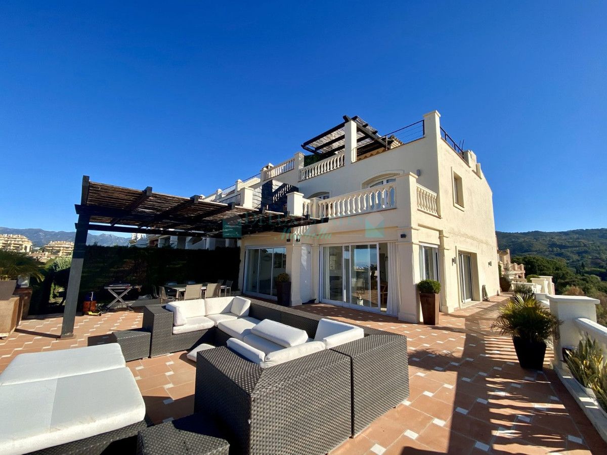 Town House for sale in Elviria, Marbella East